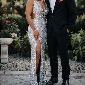 Sherri hill most popular prom dress! Elegant Silver Sequin Dress!